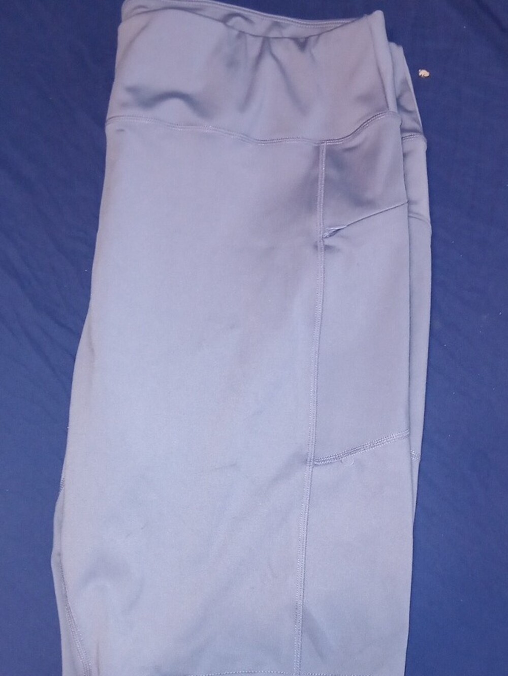 High-Waist Women’s Blue Bike Shorts with Pockets - Picture 4 of 4